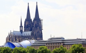 Polizei ortet Handys aus Kölner Silvesternacht